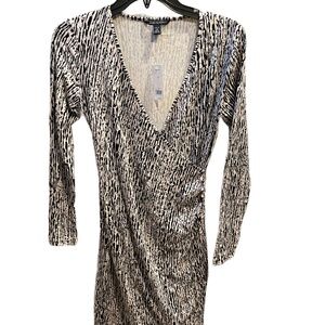❤️ BANANA REPUBLIC WRAP ANIMAL PRINT DRESS SIZE XS NEW